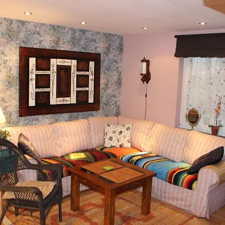 U Anusi W Borach Holiday home